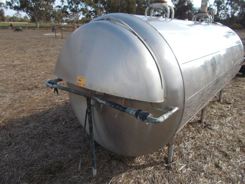 Milk Vat 4000 Litres Machinery & Equipment Tanks For Sale